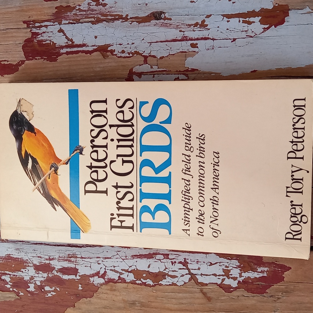 Peterson First Guides Birds